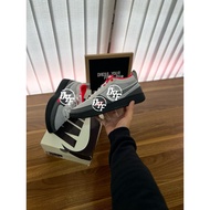 [DYF] DBook1 - Solar Red