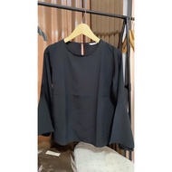 HITAM Black Blouse