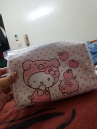7-11 福袋 Hello Kitty 豬年化妝包