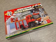 RT42 小城故事拼裝積木：消防車油壓升降台 (564塊) 全新未開封 RT42 City Story Building Blocks: Fire Truck Hydraulic Elevating 