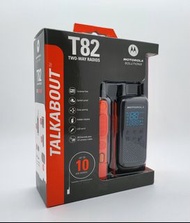 Motorola TLKR T82 Walkie-Talkie (一對裝) 409MHz 免牌照對講機