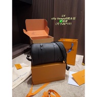 LV纯皮  City keepall枕头包