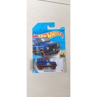 HOT WHEELS Land Rover Defender 90