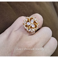 22k Gold Titanium Crystal Maldivee Diamond Ring