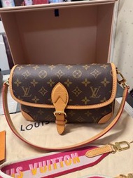 Louis Vuitton LV 日版手袋 Diane crossbody two way bag