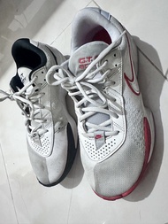 Nike gt cut