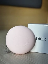 Dior 粉紅多用途包包