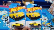 Hot Wheels 
Porsche 911 Carrera RS 2.7