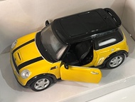 現貨MINI Cooper S｜1:36｜金屬模型車 迴力車 玩具 兒童 禮物 收藏 BMV 黃