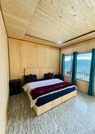 Pangsapuri 100 m² dengan 1 bilik tidur dan 1 bilik mandi peribadi di Baniyakund (Chopta green view R