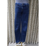 Low-Waist Skinny Jeans