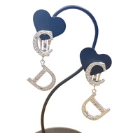 Dior CD Logo 耳環，鑲鑽耳環

Dior 銀色 [二手]