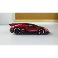 Hotwheels Lamborghini Veneno Red