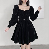 KA5 French retro Hepburn style velvet long-sleeved dress temperament square collar exposed collarbon