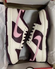 ⛓️Nike Dunk Low“Night Maroon and Medium Soft Pink”板鞋男女同款 酒紅色⛓️