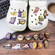 Jibbitz Crocs NBA บาสเกตบอล ผลิตภัณฑ์รองเท้า ที่สวยงาม การ์ตูน Jibbit ตัวการ์ตูนติดรองเท้า Crocs