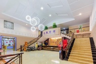 Yiju Hotel (Foshan Lecong Furniture Center)
