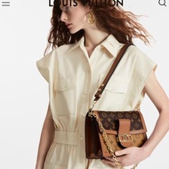 Shoulder bag Women LV Louis Vuitton Dauphine MM Autres Toiles Monogram Original Product