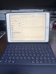 iPad 8 32GB 連Logitech 藍牙Keyboard