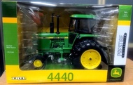 ERTL 1 16 John Deere Alloy Large Engineering Agricultural Tractor Model John Deere 4440