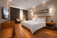 Chibi Qingbai Hotel