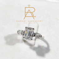 แหวนเงินแท้ ชุบทองคำขาว ฝังเพชร Moissanite Emerald cut 2 กะรัต