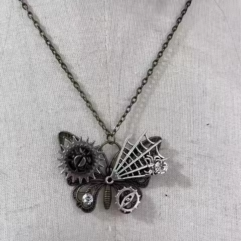 Nice Heart Butterfly Key Cicada Pendant with Various Gears DIY Mechanical Steampunk Necklace Vintage
