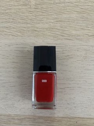 Dior 999 甲油