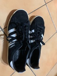 Adidas campus 黑色 鞋子