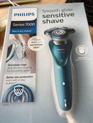 全新 Philips 飛利浦 Shaver series 7000 乾濕兩用電鬚刨 S7370/12
