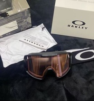 Oakley 岩礦系列滑雪鏡 防霧鏡片