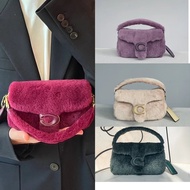 COACH COACH Shearing Tabby Saddle Bag CC445/CC444 No. 26 Autumn Winter Plush Ladies One-Shoulder Arm