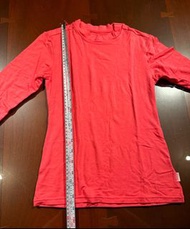 #24吃土季 歐都納 ATUNAS 發熱彈性內衣，紅色，尺寸M，吸溼排汗，滑雪⛷️內層