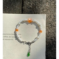 Bracelet/beads/beads/beads