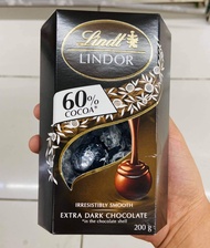 Lindt Lindor Extra Dark Chocolate in the Chocolate Shell 200g❣️