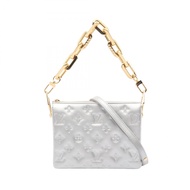 【二手】路易威登 (Louis Vuitton) LOUIS VUITTON單肩包 Coussin BB Monogram 壓紋 M20567 銀色皮革 Coussin BB 女士二手 A