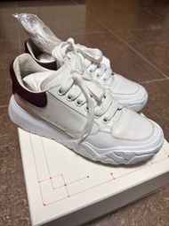 McQueen 小白鞋 Size 38