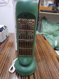 現貨 小型充電  噴霧 搖頭  桌上 露營風扇 台式靜音扇 可加濕綠色座枱風扇