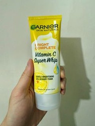 Garnier bright complete vitamin c 完全亮白洗面膏 100ml