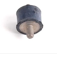 BMW E12 E23 E24 E28 E30 E31 E34 E36 E39 Z3 RUBBER MOUNTING GROMMET