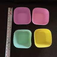 矽膠馬芬杯烘培模具 烘焙工具 小蛋糕模具 方形矽膠隔菜杯 便當隔菜杯 四個近新 @c140