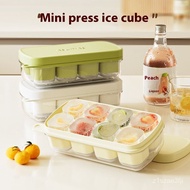 Pressed Ice-Making Silicone Ice Box Refrigerator Mold Frozen with Lid Artifact Food Grade Mini Ice Plate Ice Box LXAY