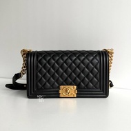 Chanel Boy 25 黑金羊皮