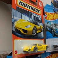 Porsche 981 Spyder Yellow| Ford Police Interceptor mbx matchbox