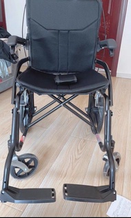20吋轆人手輪椅可摺疊， 輕便款， 可上機