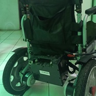 Kursi Roda Elektrik Bekas