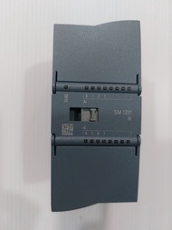 SIEMEN S7-1200 SM1231 6ES7231-4HF32-0XB0 SIMATIC S7-1200 Analog Input Module AI8 SM1231 AI 8x13Bit (มือสอง)