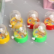 Childhood mini basketball shooting game 80an 90an finger press basketball into goal灌篮玩具