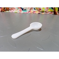 2.5g Measuring Spoon or 5ml Measuring Spoon