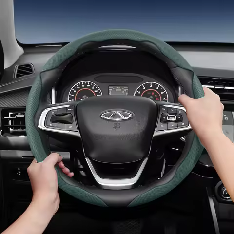 Suitable for Chery Breathable Holes Leather Steering Wheel Cover Segmented Quick Release Design Non-